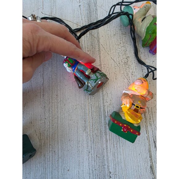 Vintage AS IS Disney Snow White seven dwarfs string light - Picture 7 of 8
